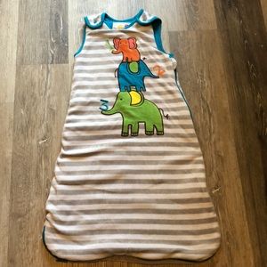 ✨2/$40✨ 0-6 M sleep sack 2.7 TOG